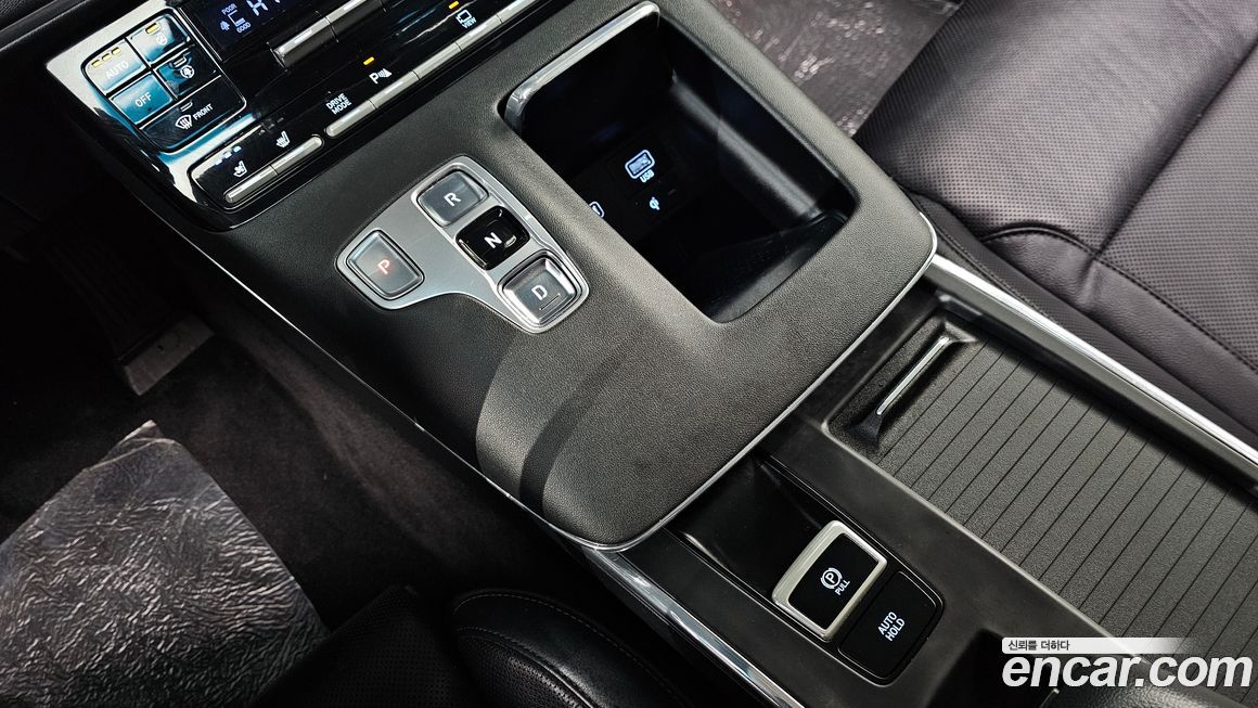 Hyundai Grandeur 2020