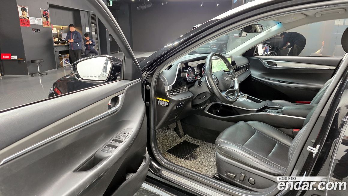 Hyundai Grandeur 2020