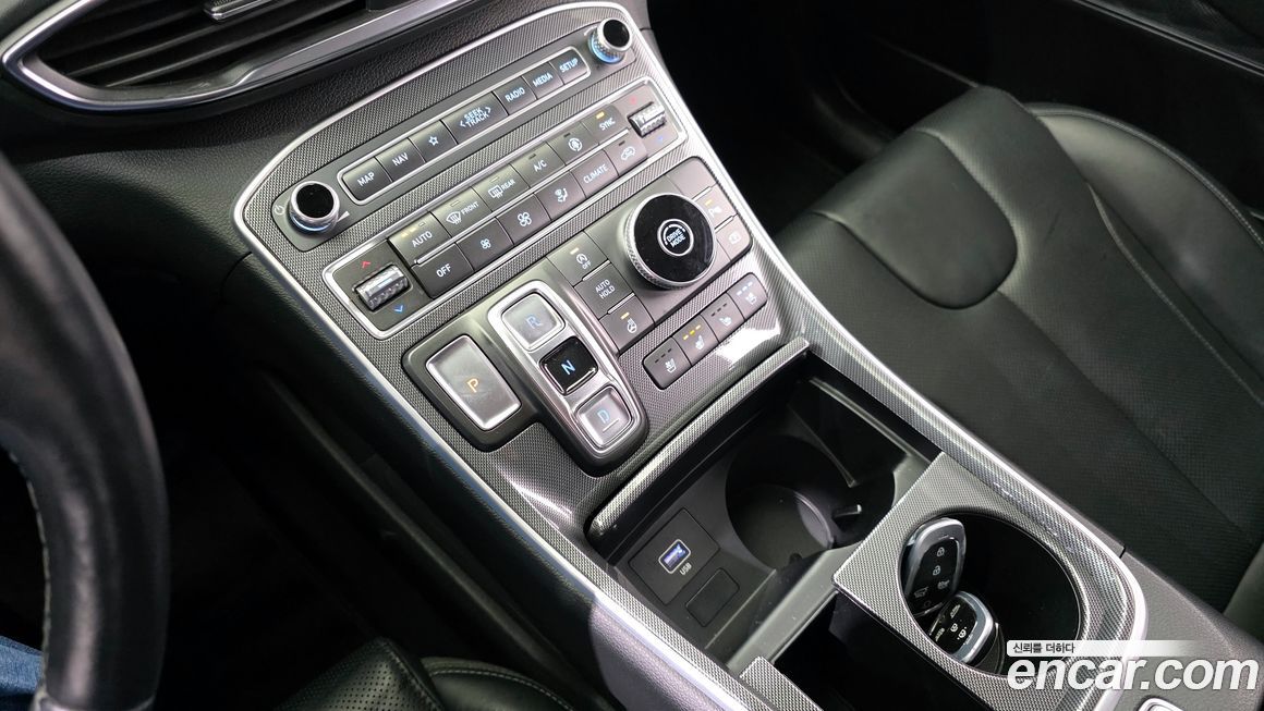 Hyundai Santafe 2021