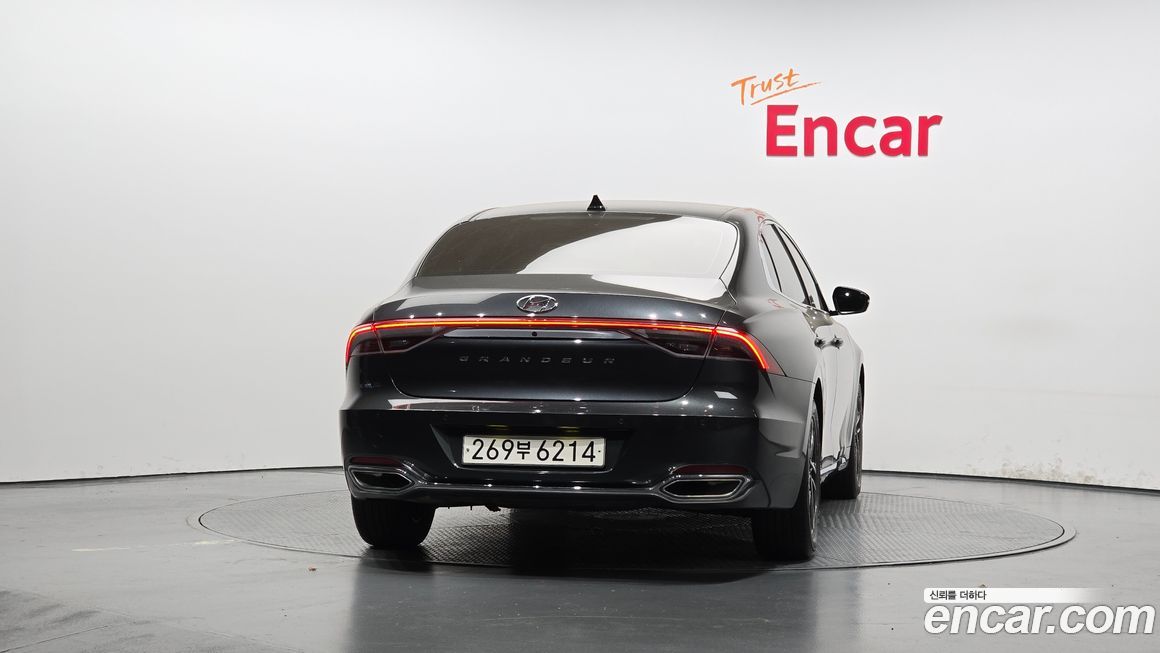 Hyundai Grandeur 2022