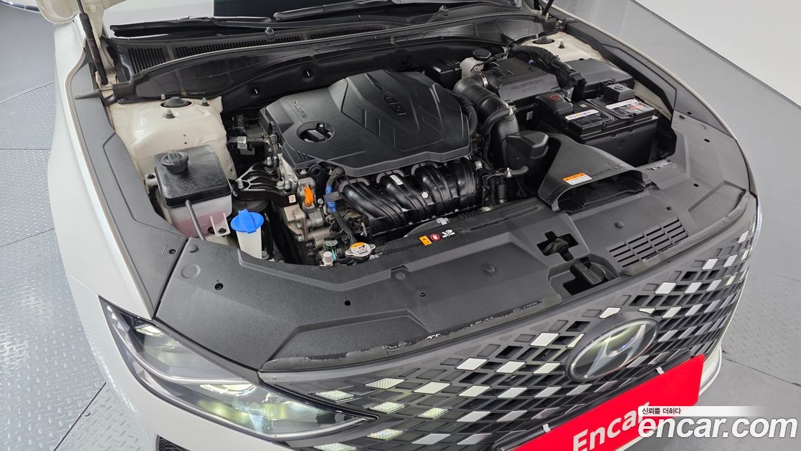 Hyundai Grandeur 2021