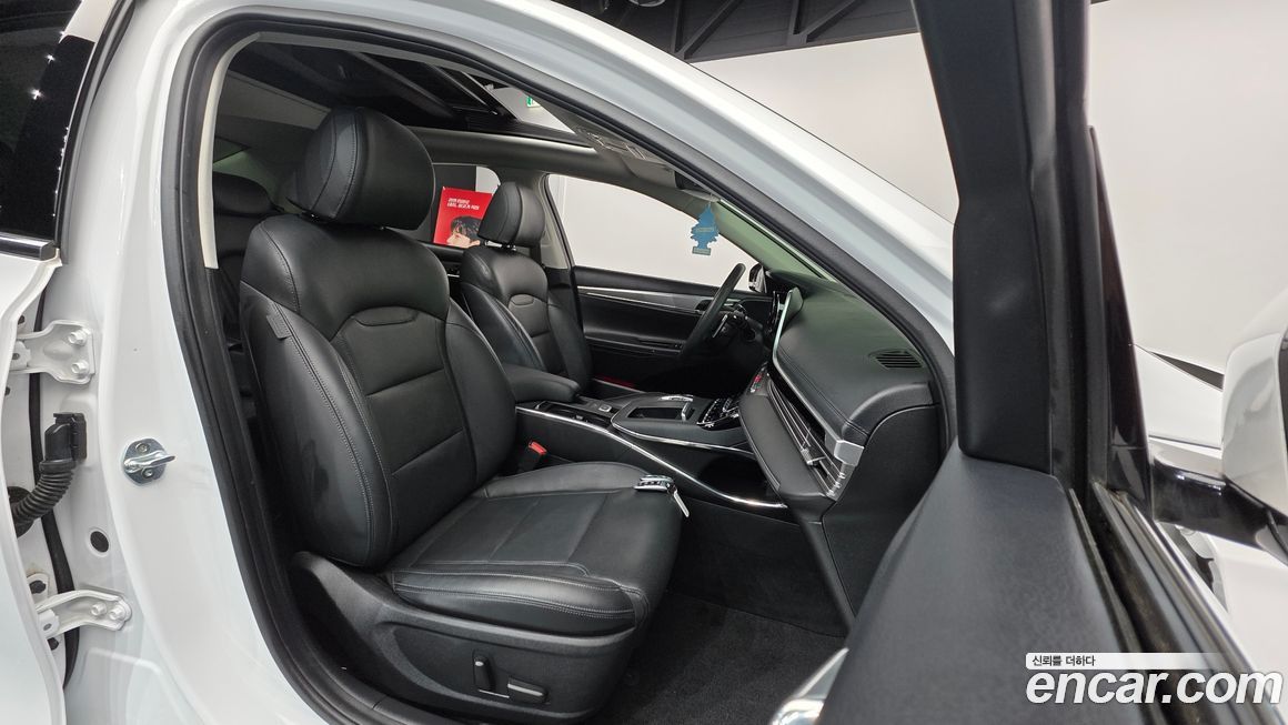 Hyundai Grandeur 2021