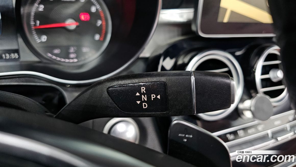 Mercedes-Benz C-Class 2017