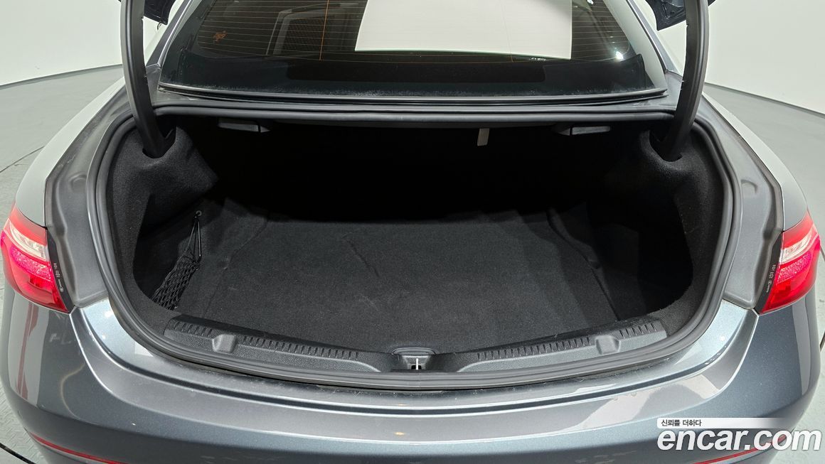 Mercedes-Benz E-Class 2018