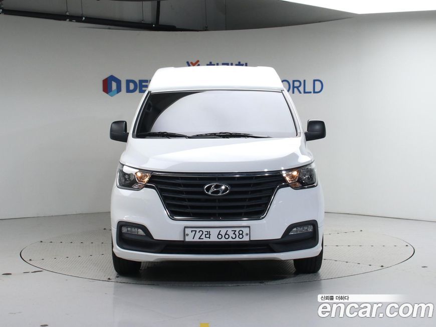 Hyundai Starex 2019