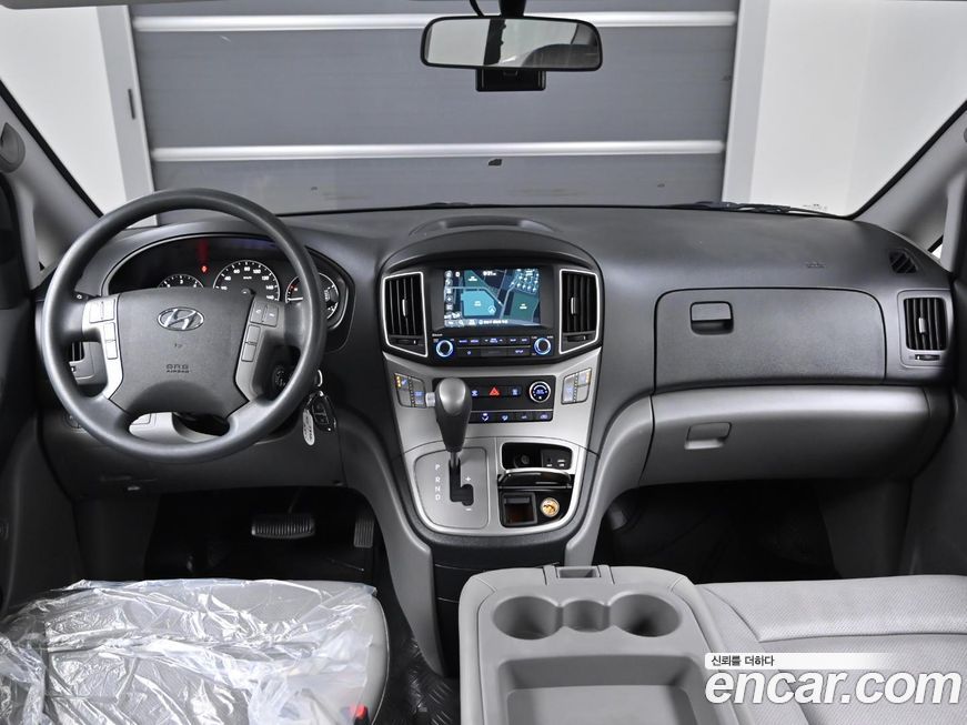 Hyundai Starex 2019