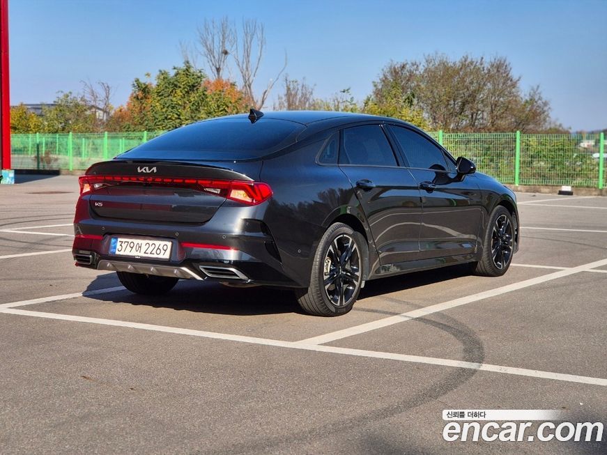 Kia K5 2023