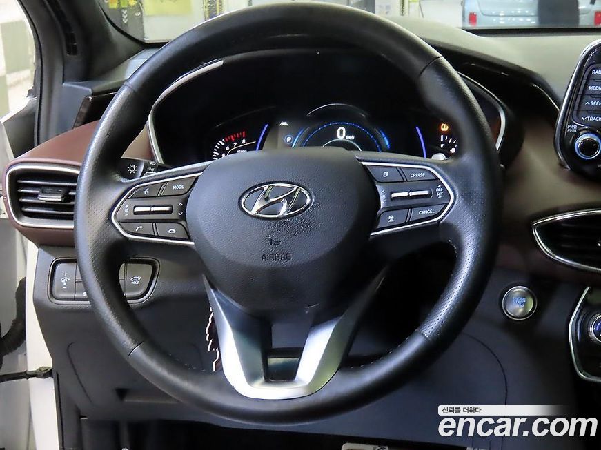 Hyundai Santafe 2020