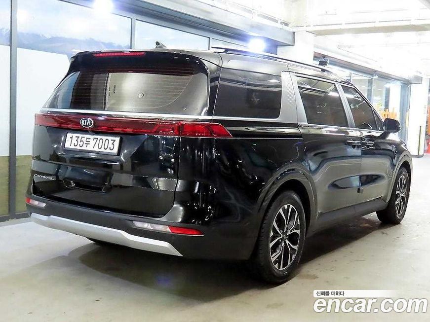 Kia Canival 2021