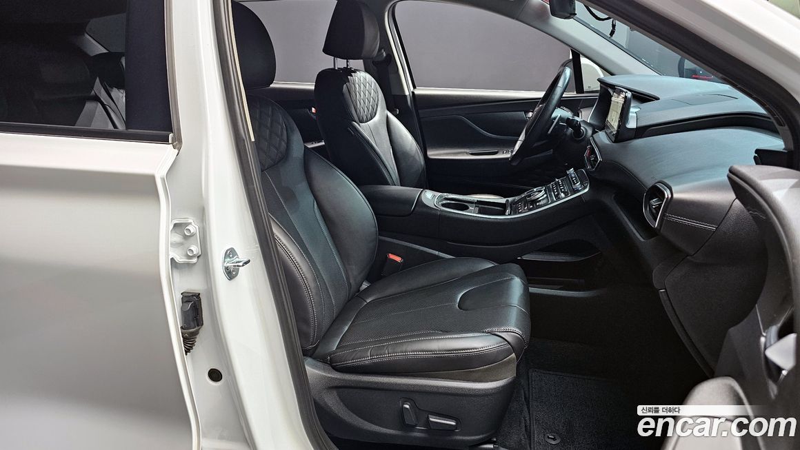 Hyundai Santafe 2023