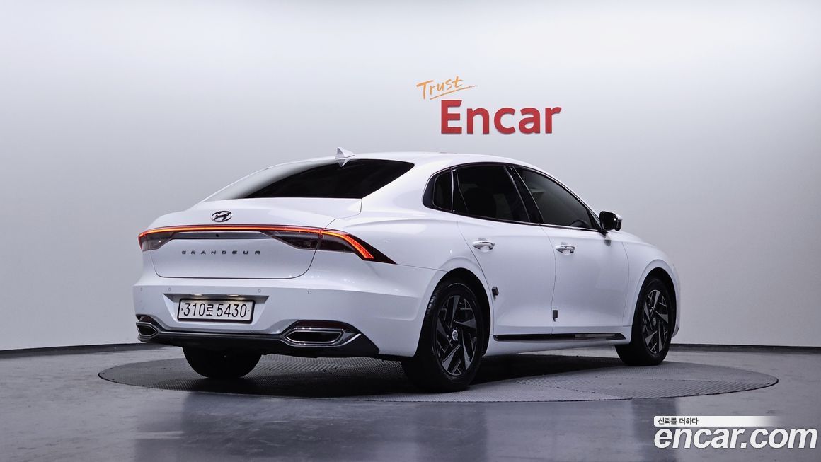 Hyundai Grandeur 2022