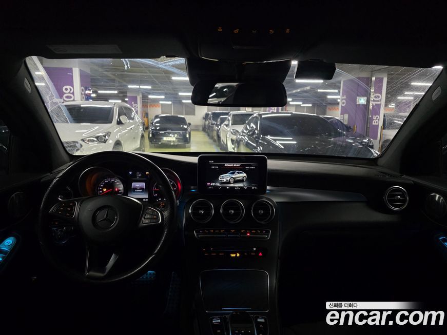 Mercedes-Benz GLC-Class 2017