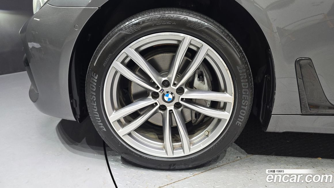 BMW 7-Series 2017