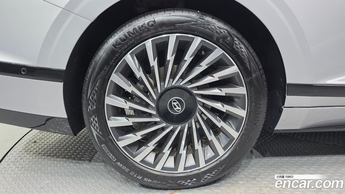 Hyundai Grandeur 2024