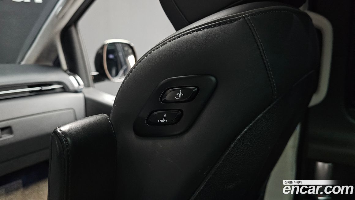 Hyundai Staria 2022