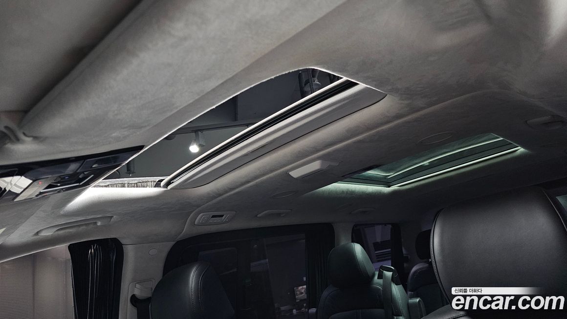 Hyundai Staria 2022