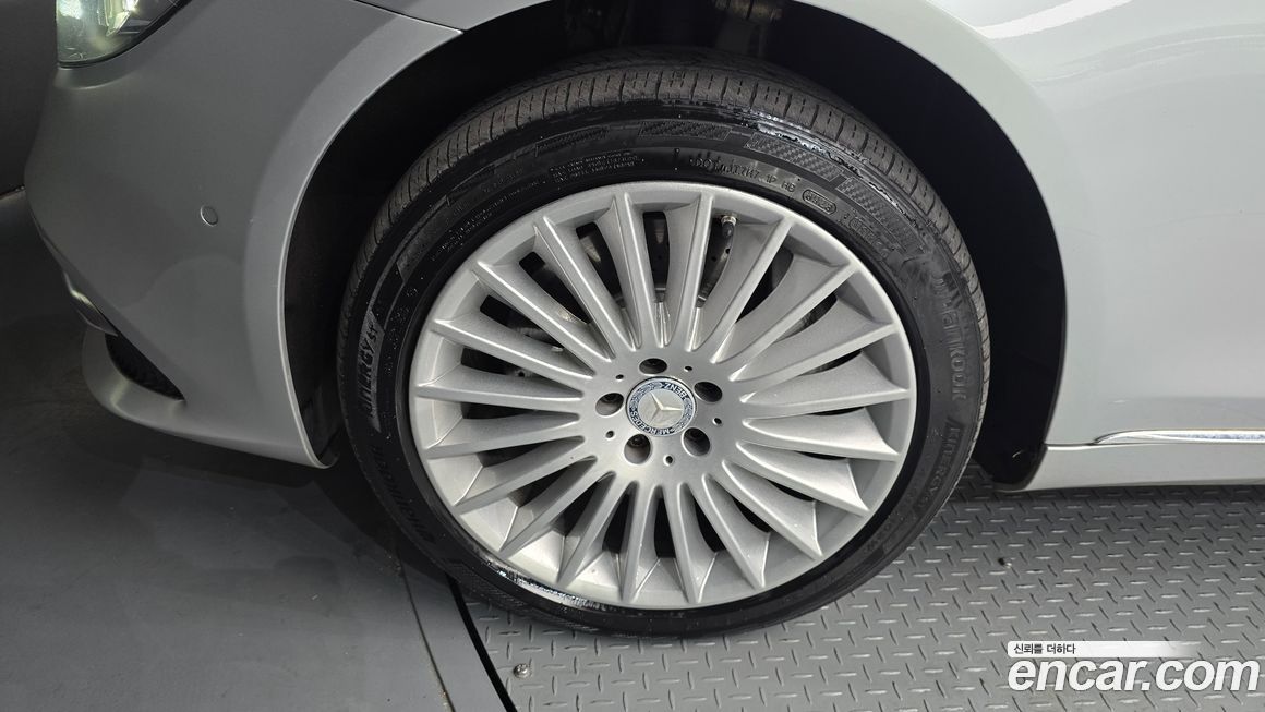 Mercedes-Benz S-Class 2018