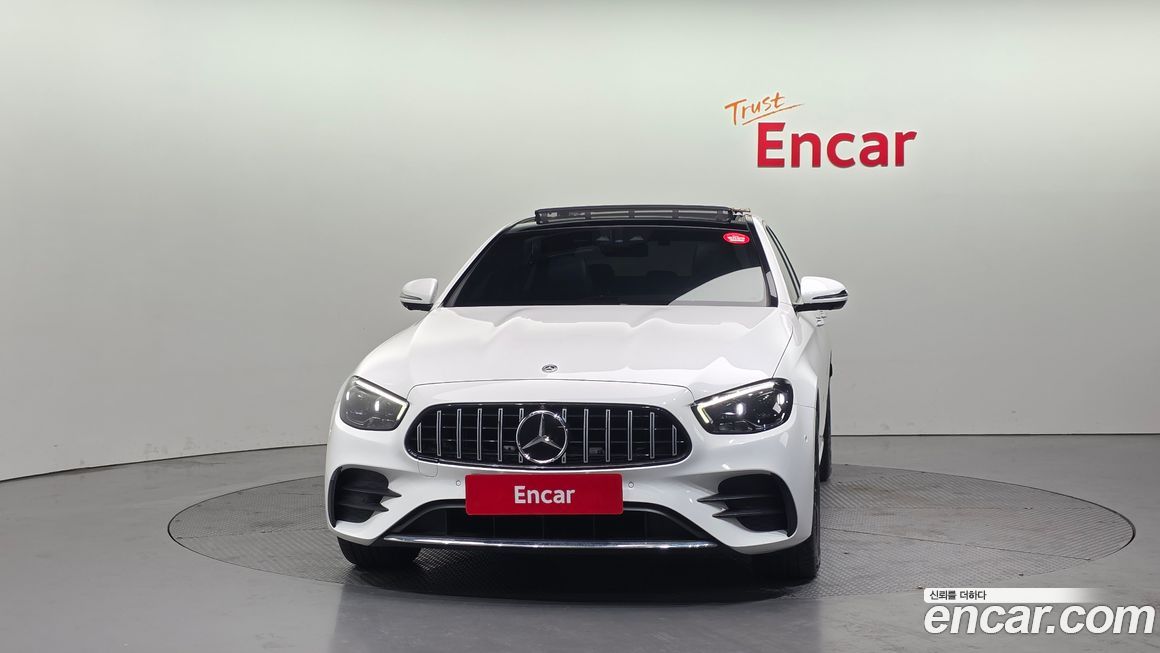 Mercedes-Benz E-Class 2021