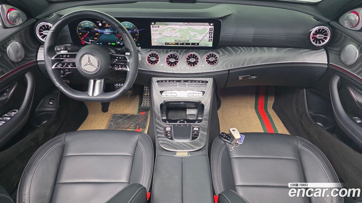 Mercedes-Benz E-Class 2021