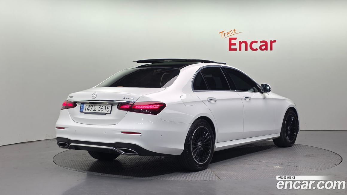 Mercedes-Benz E-Class 2021