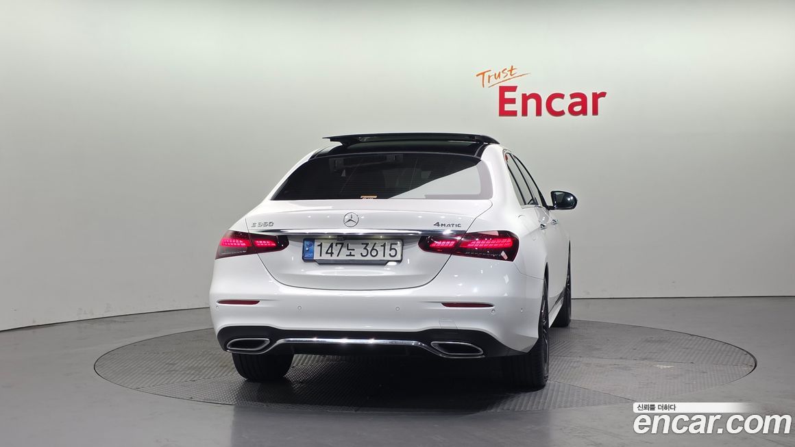 Mercedes-Benz E-Class 2021