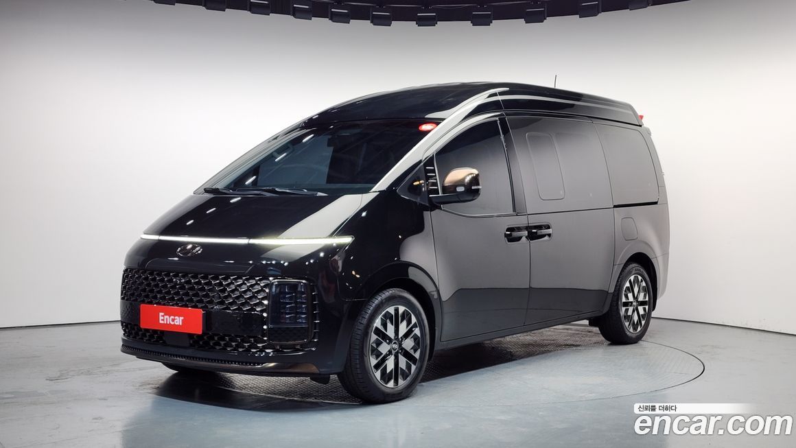 Hyundai Staria 2022