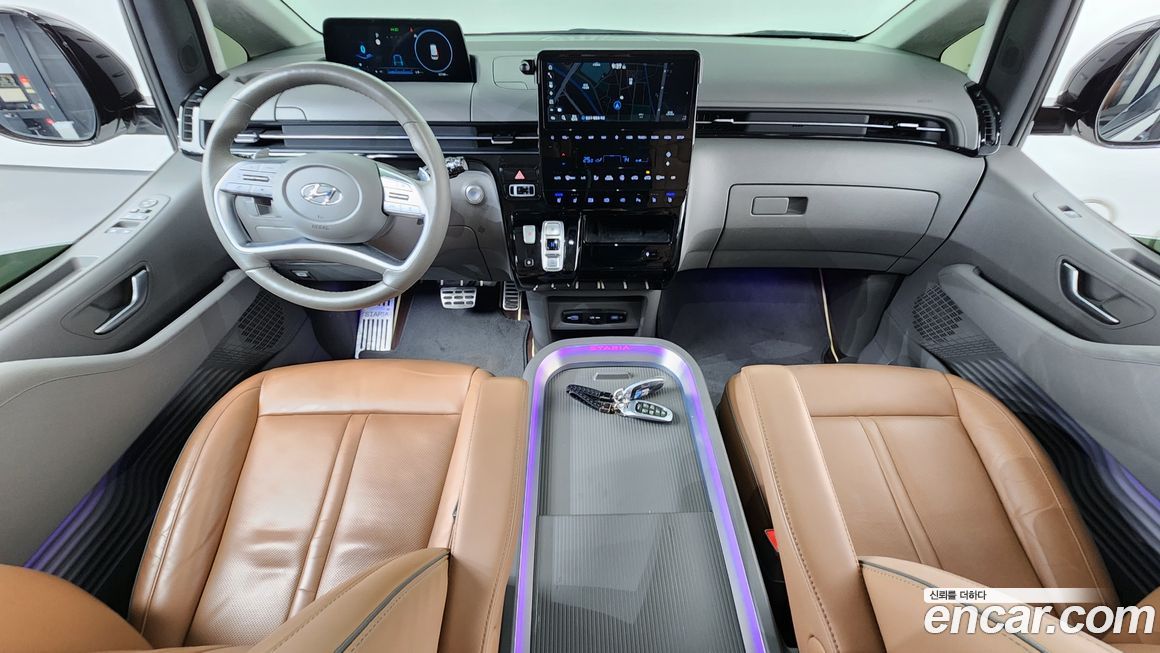 Hyundai Staria 2024