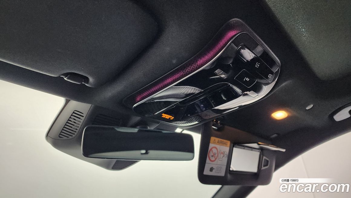 Mercedes-Benz C-Class 2025