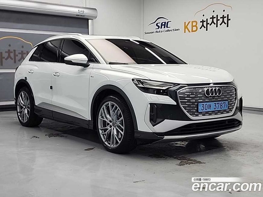Audi Q4 e-tron 2025