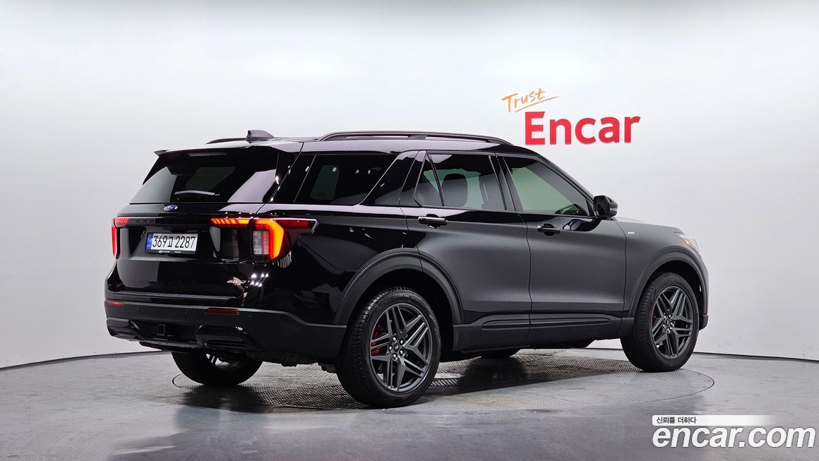 Ford Explorer 2025