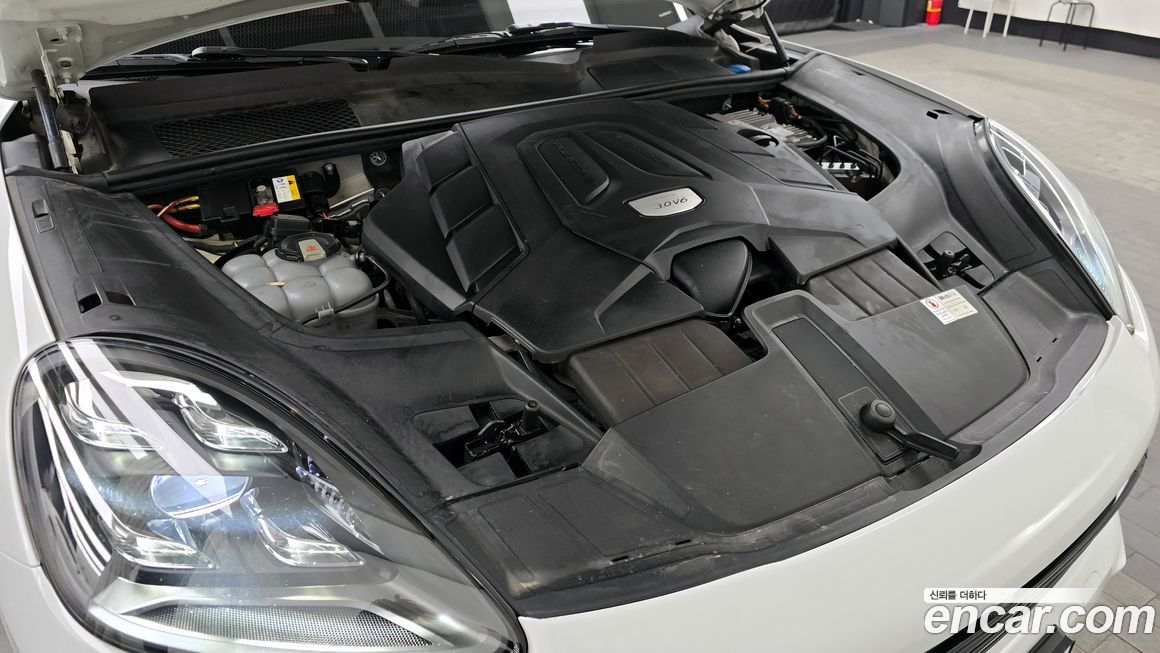 Porsche Cayenne 2019