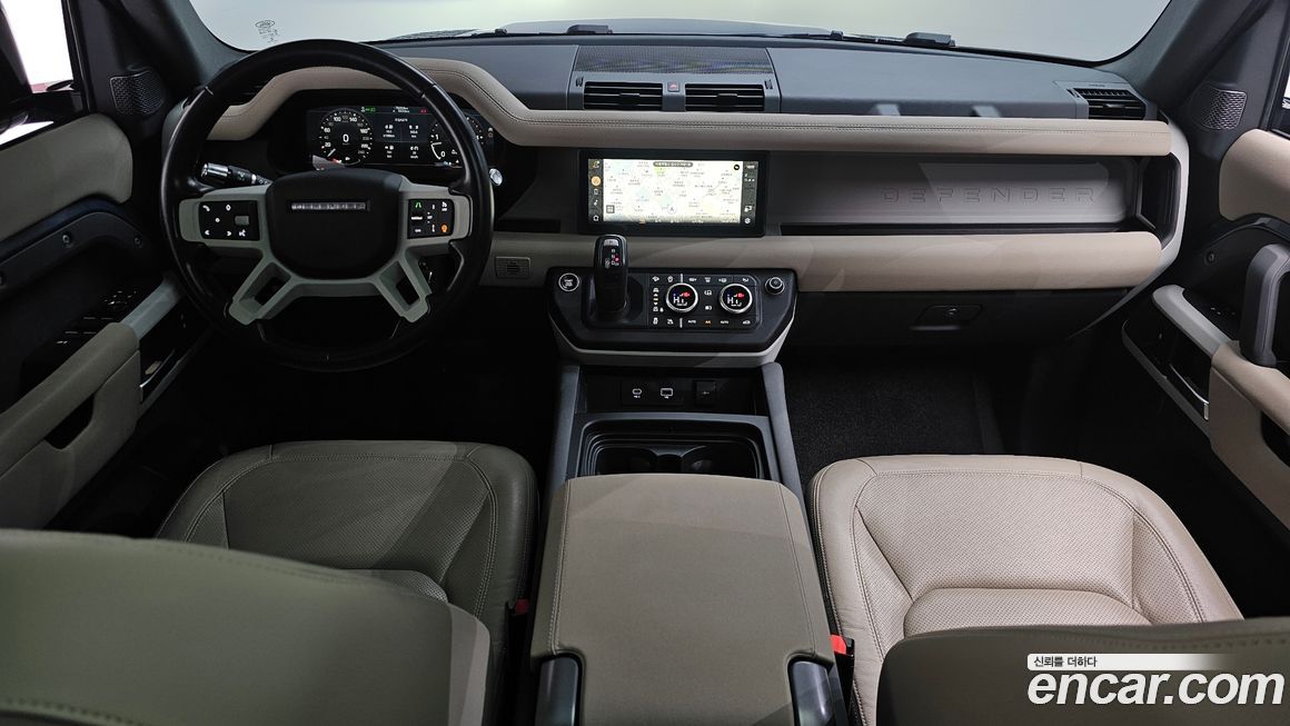 Land Rover Defender 2022