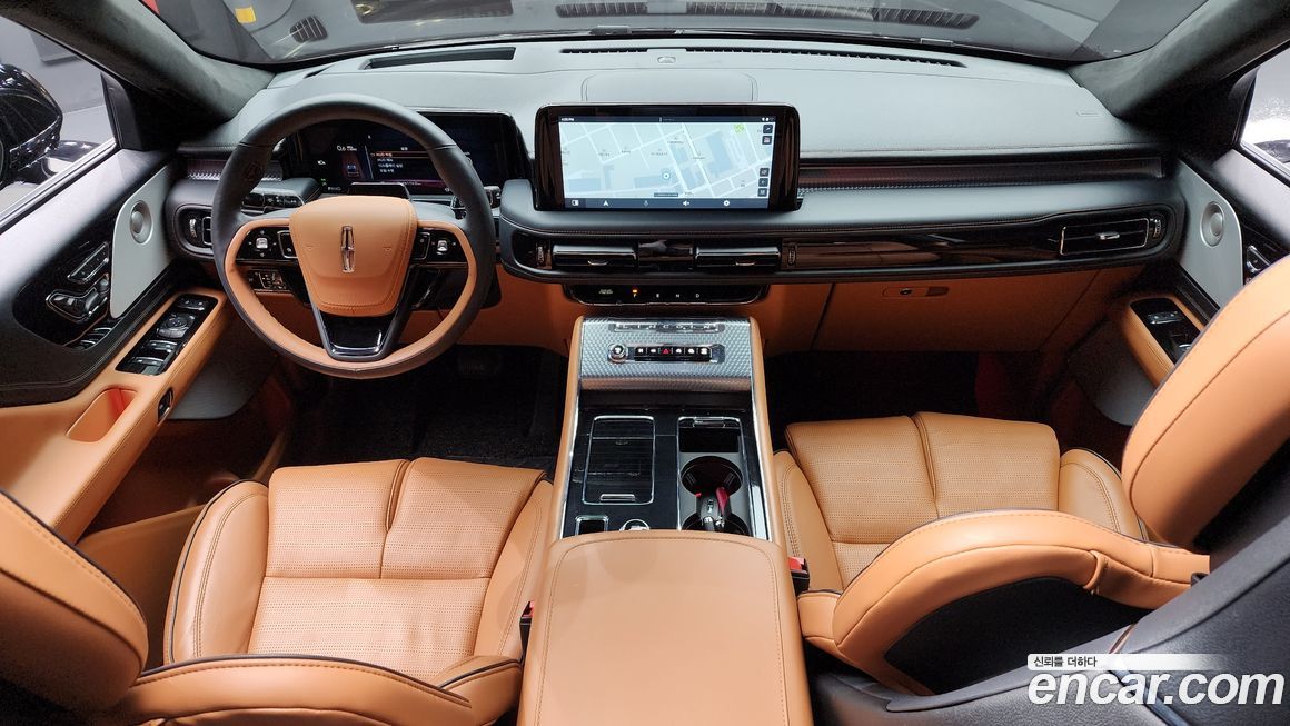 Lincoln Aviator 2025