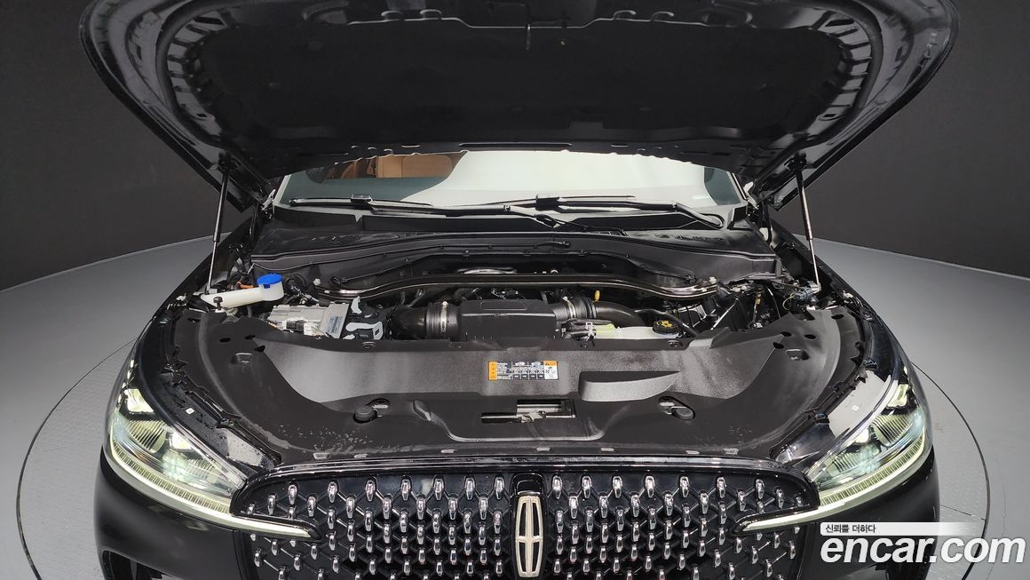 Lincoln Aviator 2025