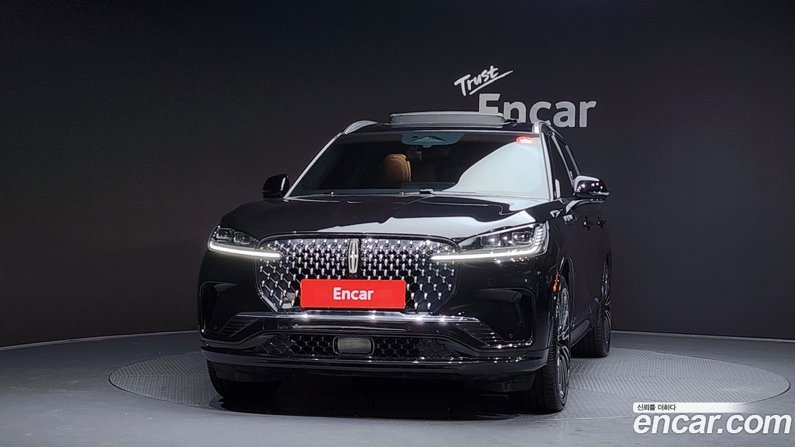 Lincoln Aviator 2025