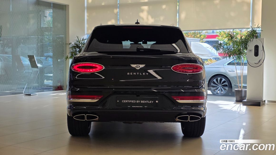 Bentley Bentayga 2025