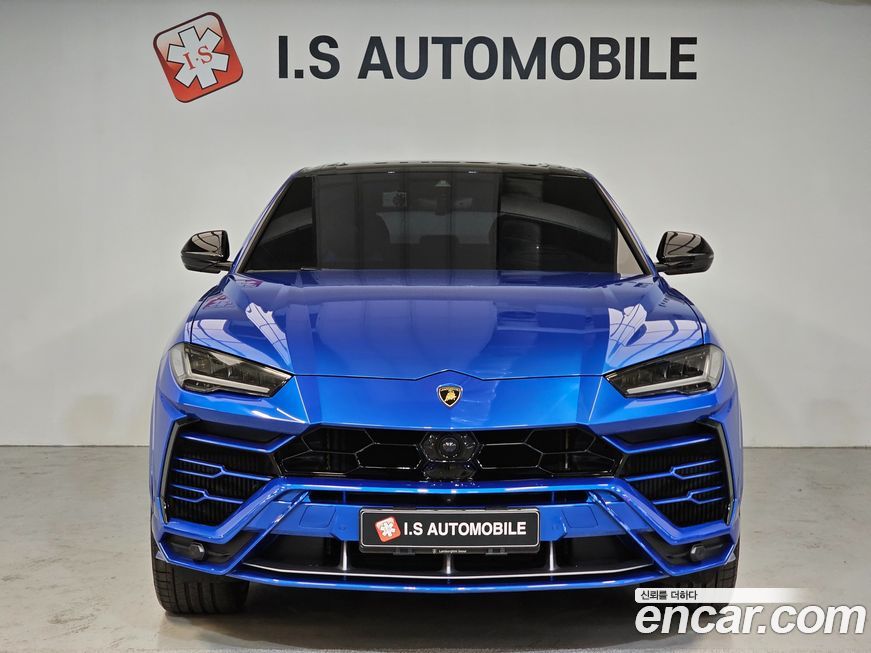 Lamborghini Urus 2021