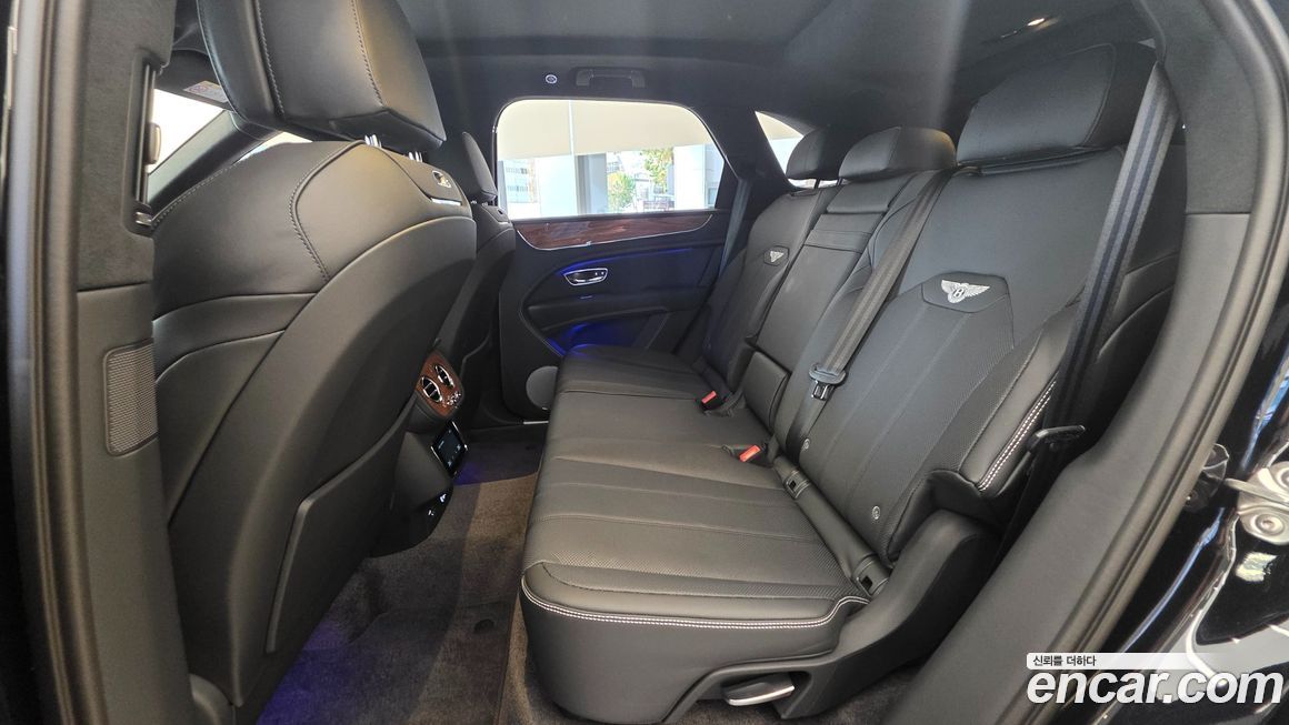 Bentley Bentayga 2025