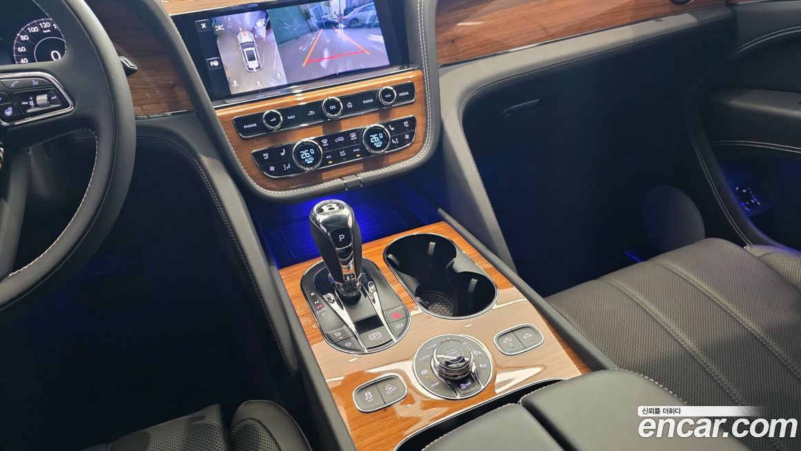 Bentley Bentayga 2025