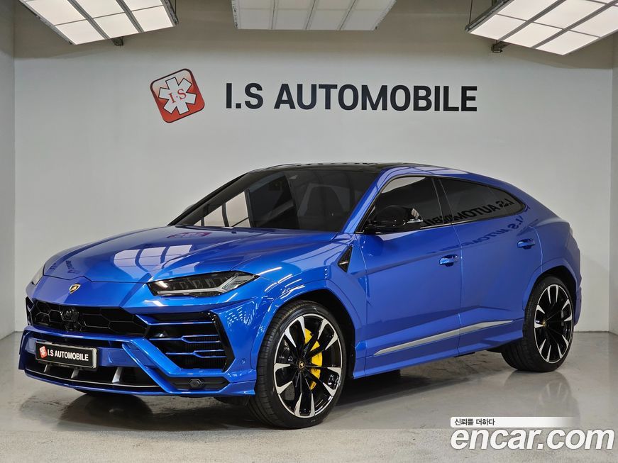 Lamborghini Urus 2021