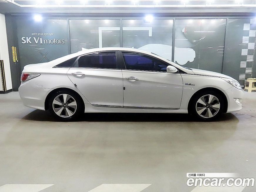 Hyundai Sonata 2012