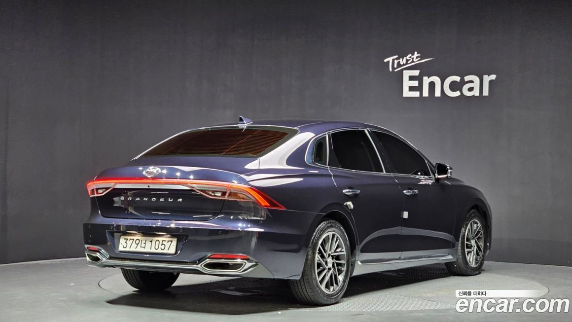 Hyundai Grandeur 2021