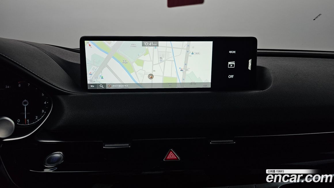Genesis G80 2021