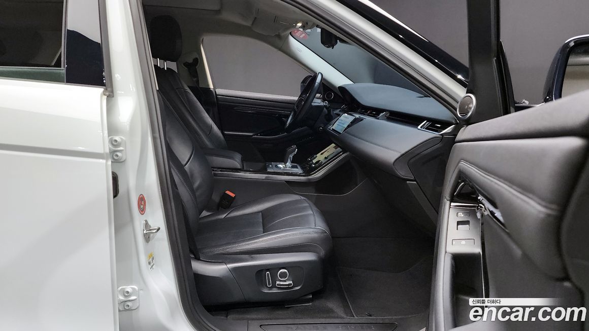 Land Rover Range Rover Evoque 2021