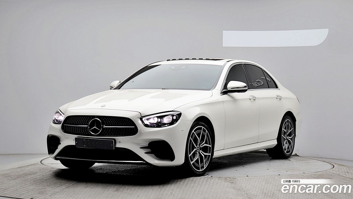 Mercedes-Benz E-Class 2021