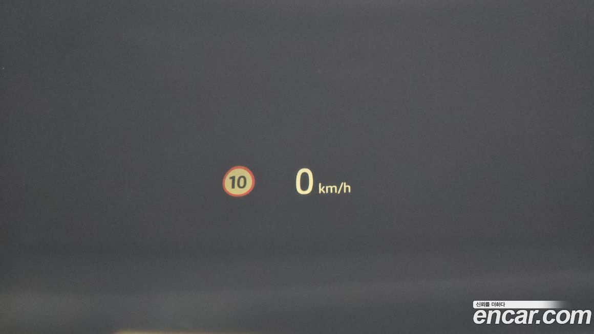 Land Rover Defender 2024