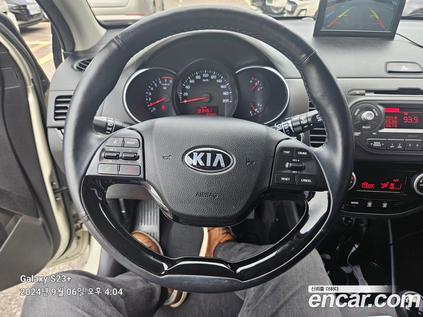 Kia morning 2016