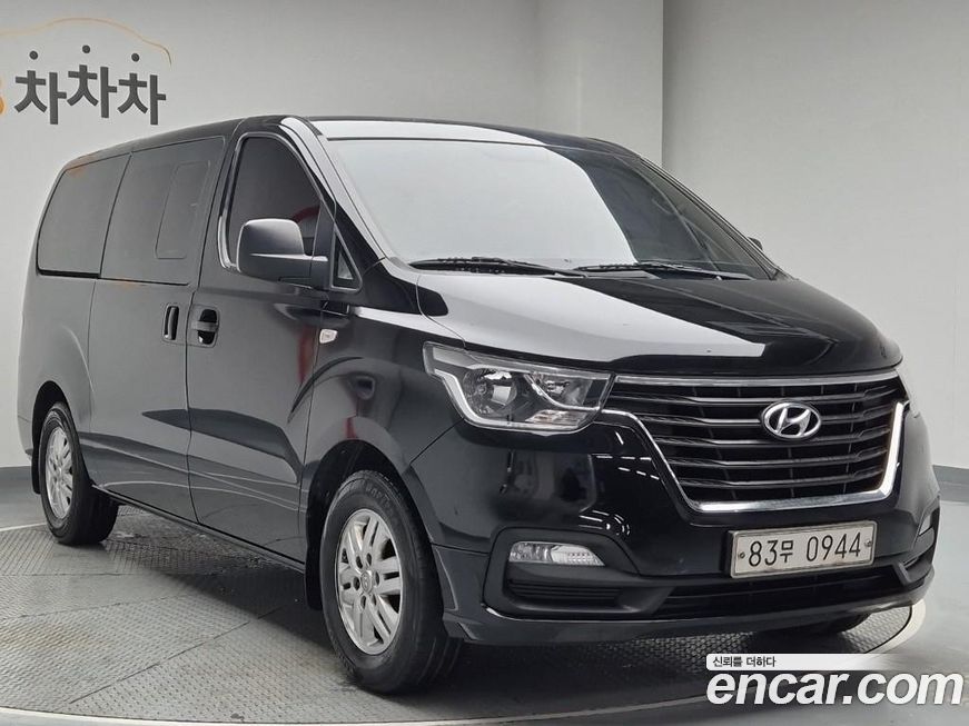 Hyundai Starex 2019