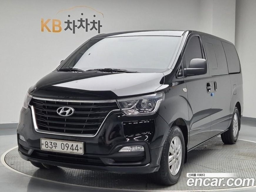 Hyundai Starex 2019