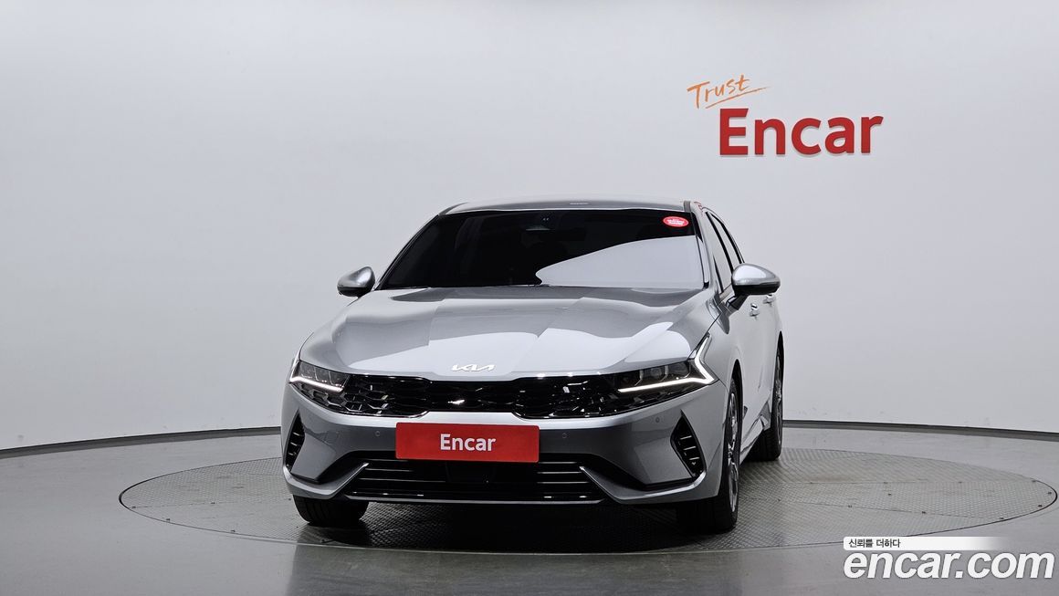 Kia K5 2023